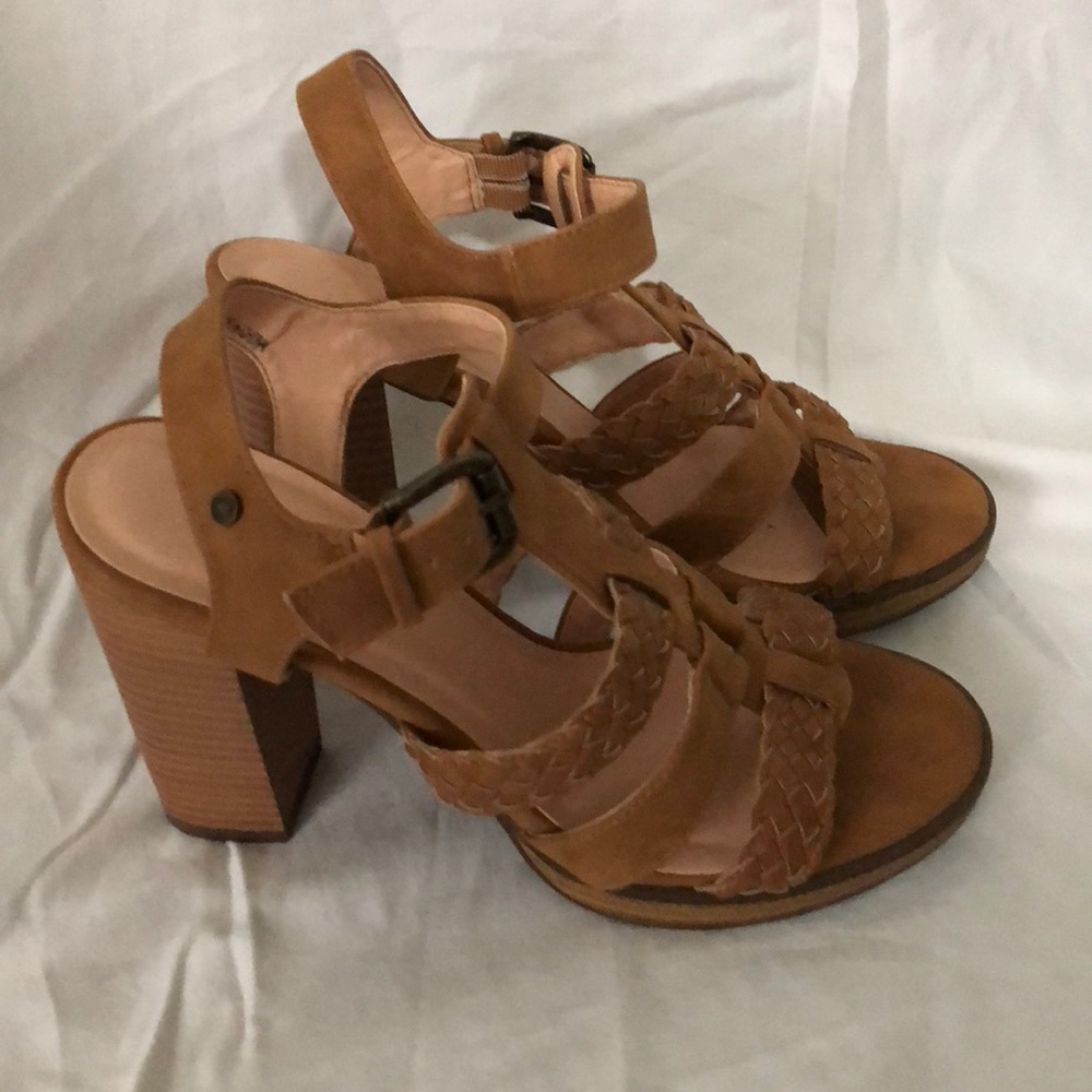 Heels!